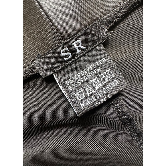 •SR• faux leather contrast moto leggings - Picture 4 of 6
